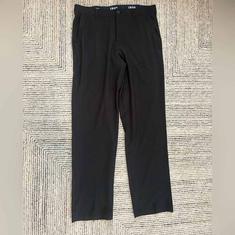 Izod Golf 34 x 34 Black Men’s Stretch Chinos pants